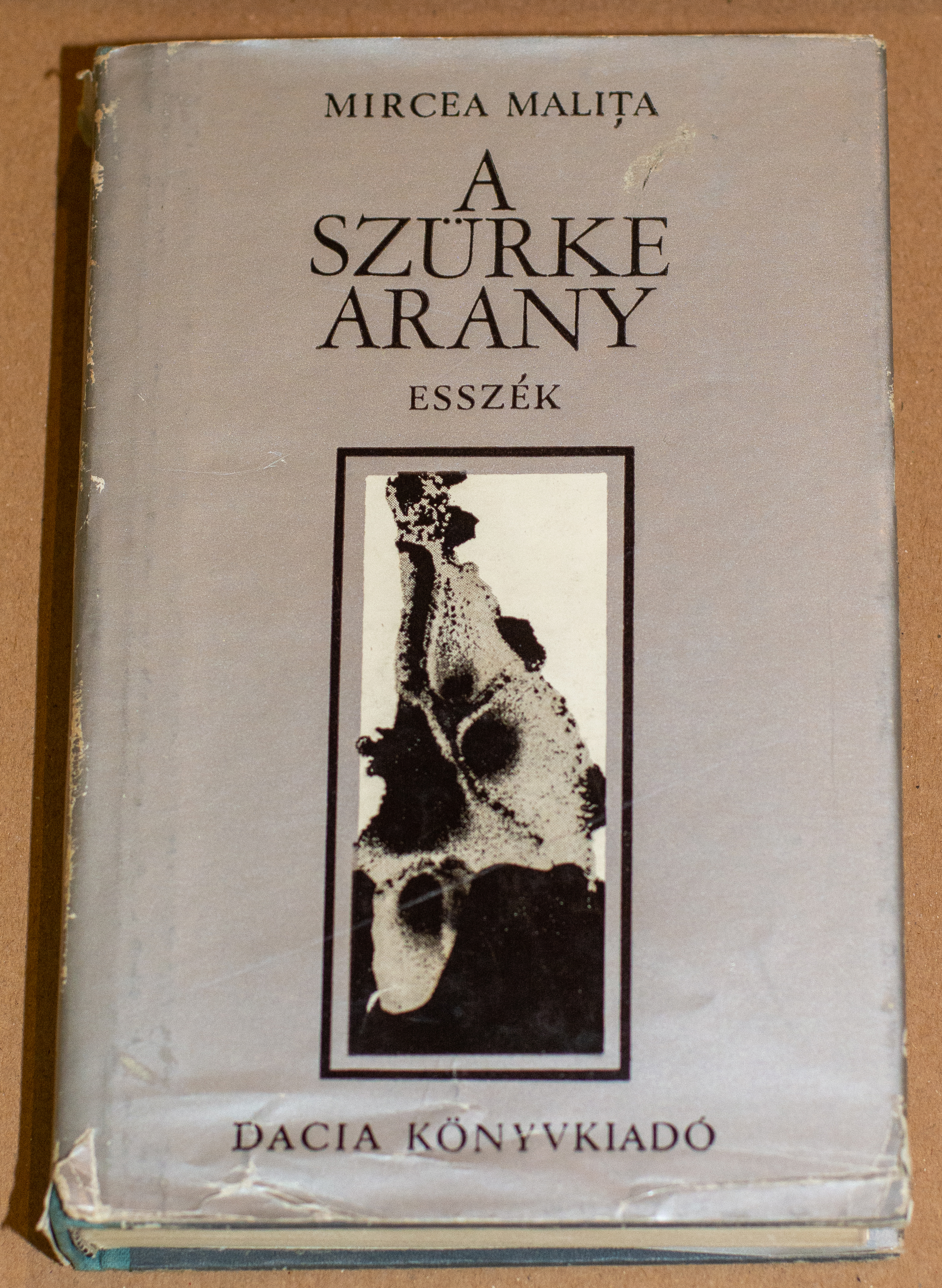 A Szurke Arany